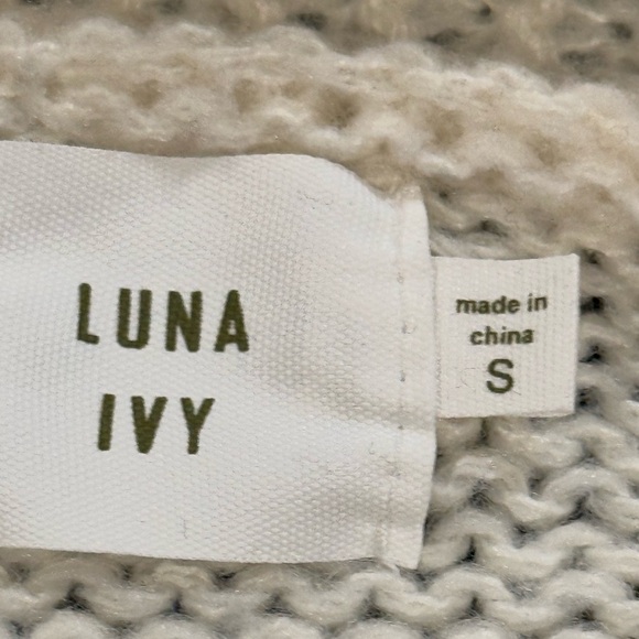 Luna Ivy Butterflies Open Cropped Cardigan Cream Pastel Womens size Small - Picture 8 of 12